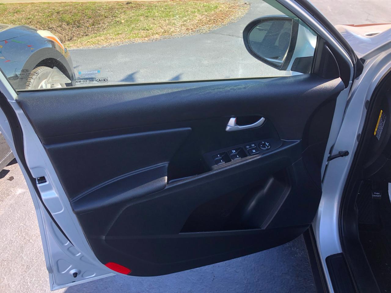 Kia Sportage LX FWD 2015