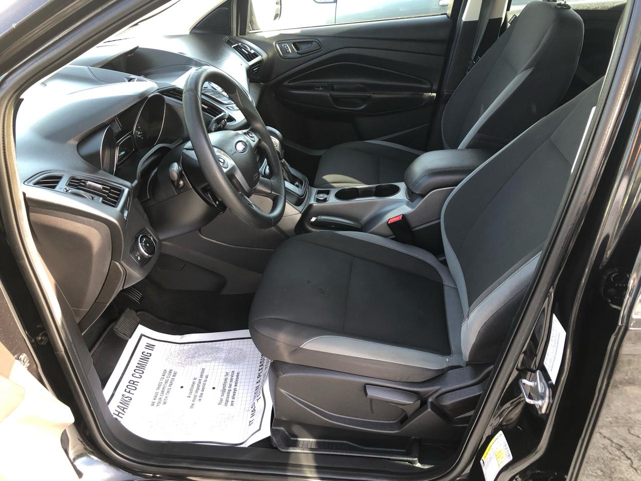 Ford Escape S FWD 2015