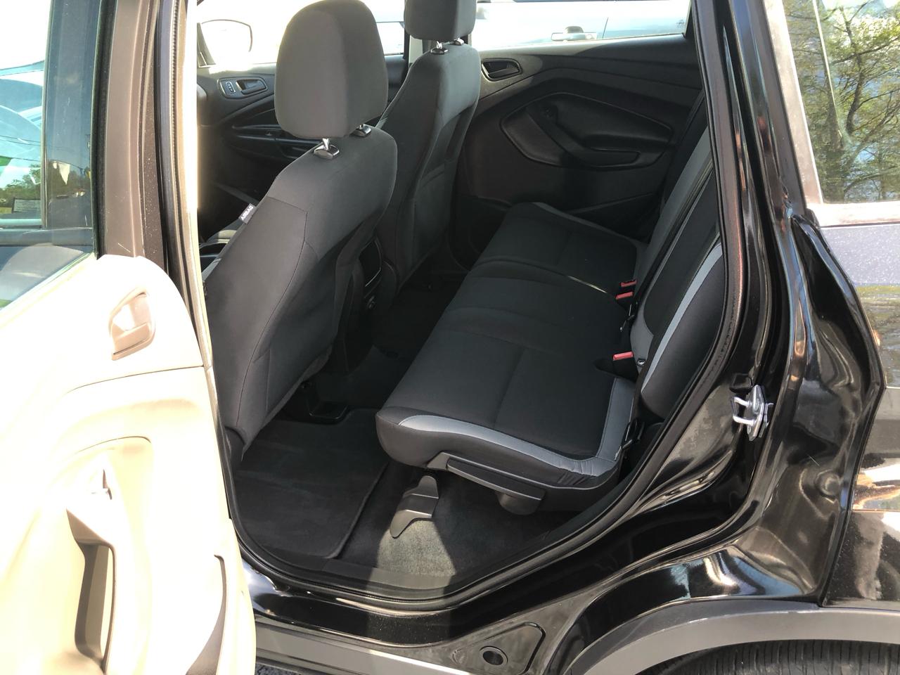 Ford Escape S FWD 2015