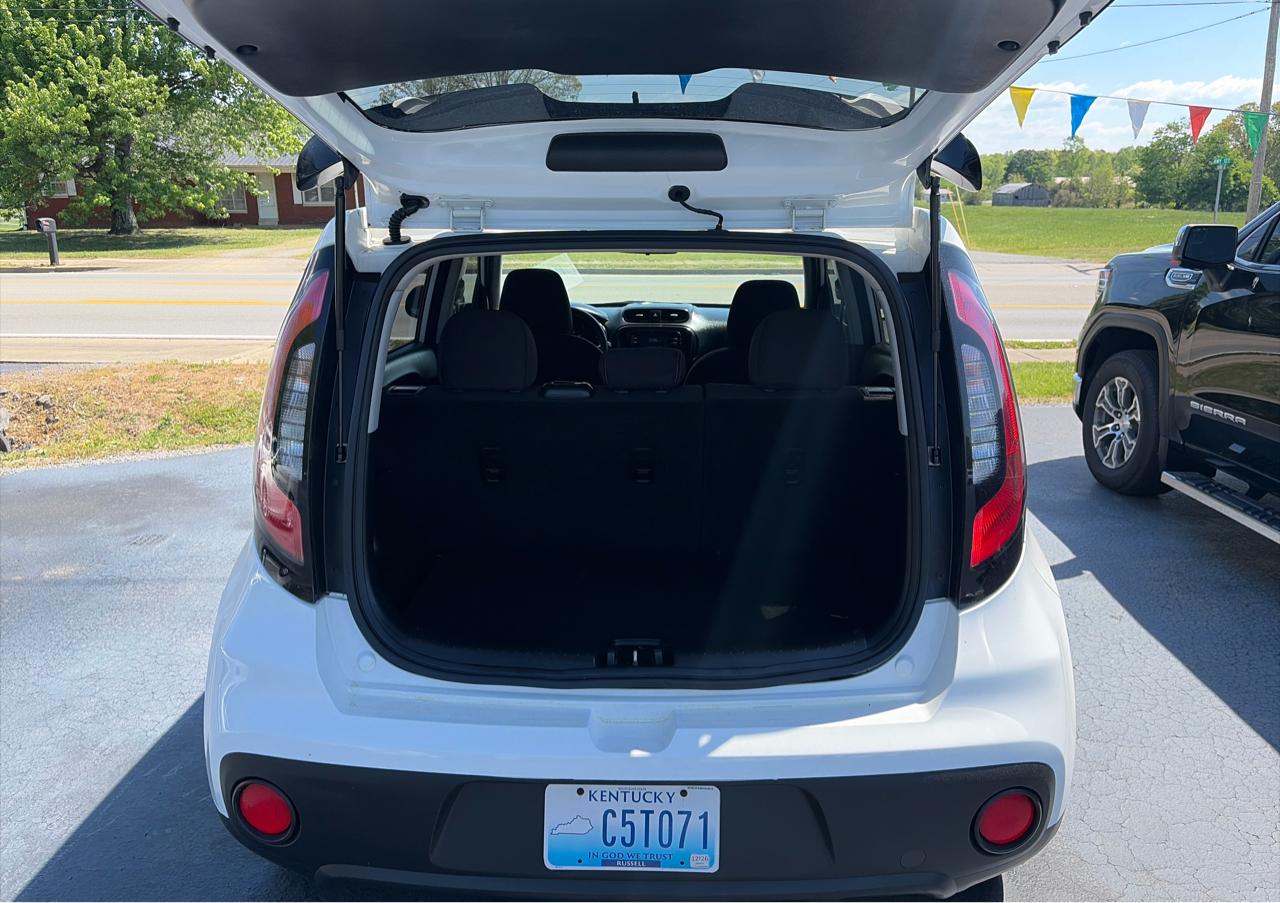 Kia Soul Base 6A 2019