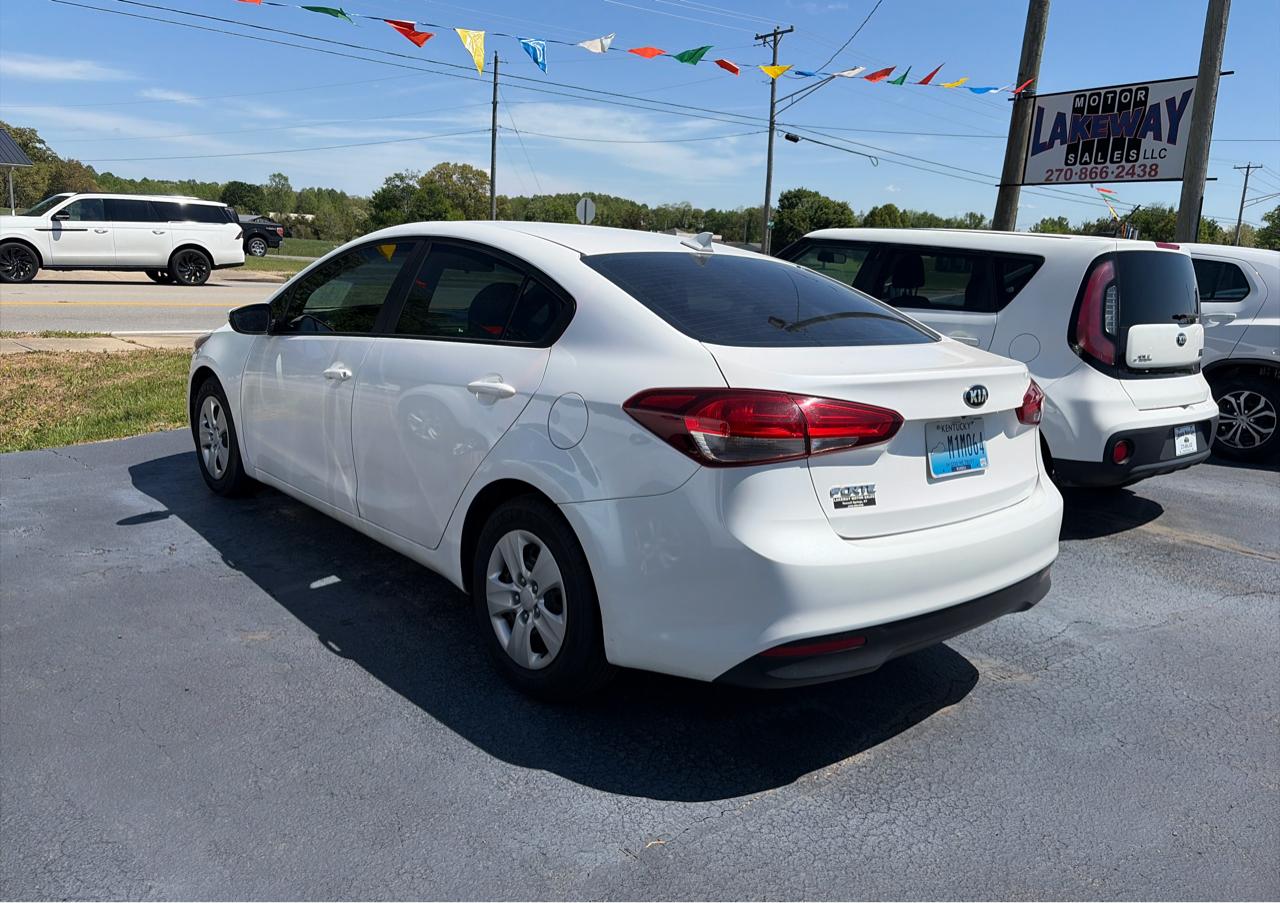 Kia Forte LX 6A 2017