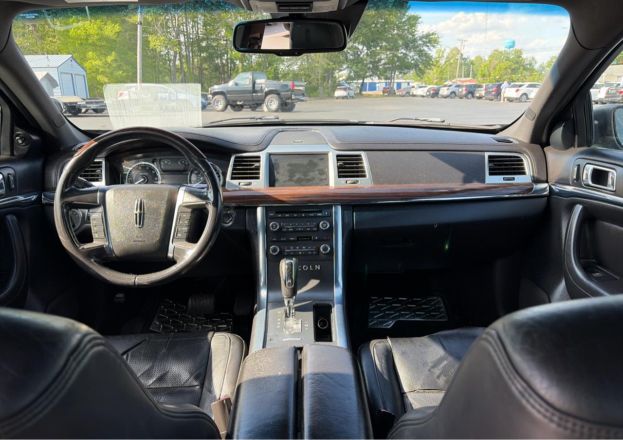 Lincoln MKS FWD 2009