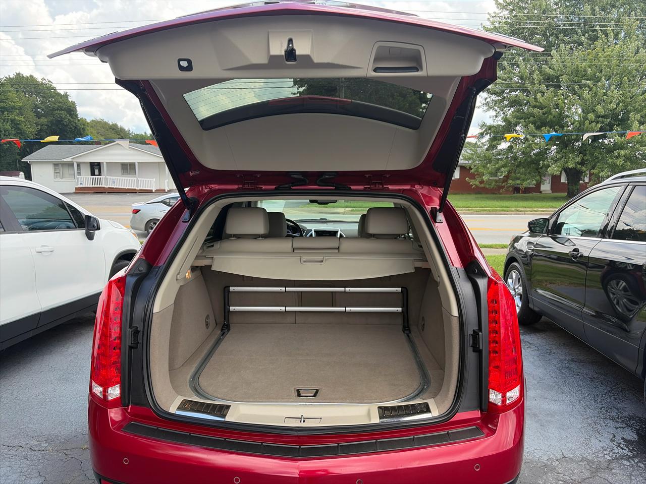 Cadillac SRX Luxury AWD 2012