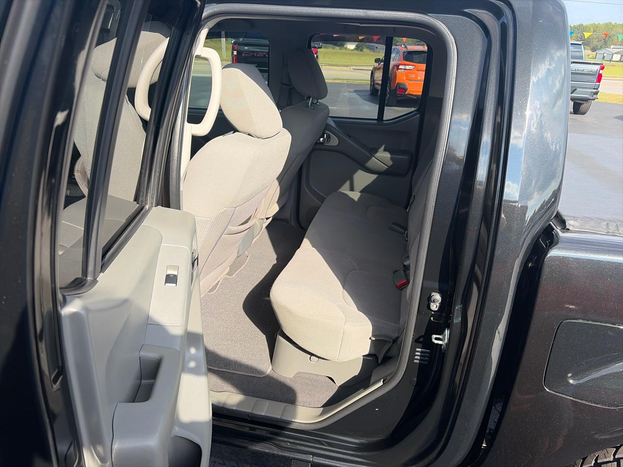 Nissan Frontier S Crew Cab 4WD 2020