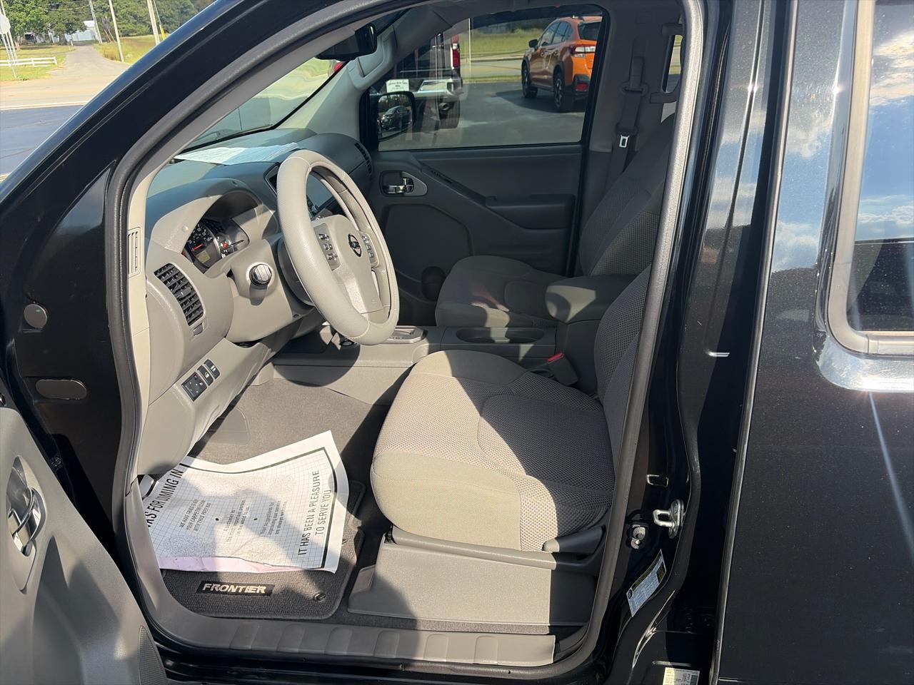 Nissan Frontier S Crew Cab 4WD 2020