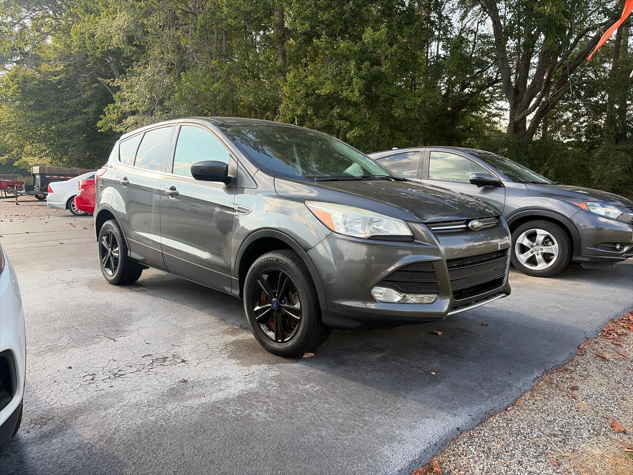 Ford Escape SE FWD 2016