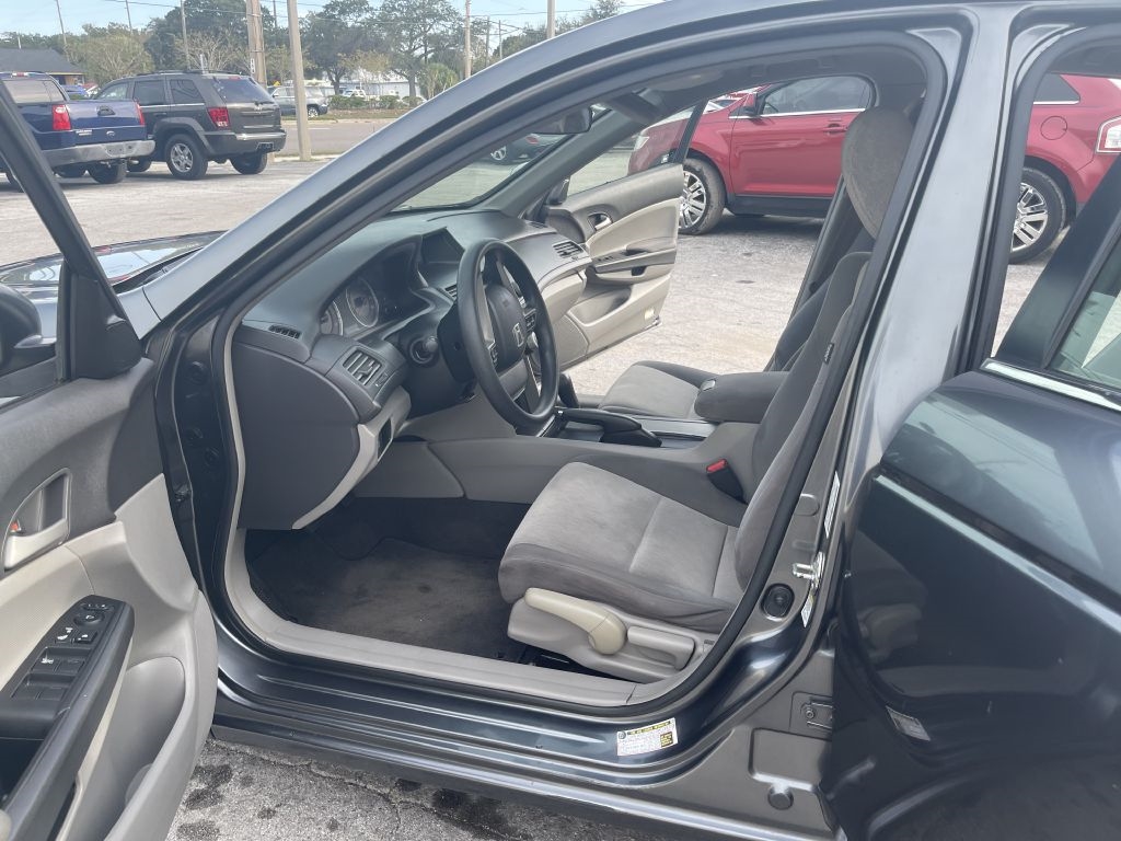 Honda Accord LX sedan AT 2008