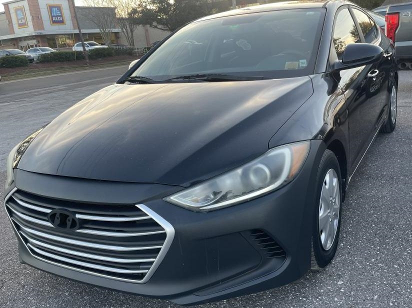Hyundai Elantra SE 6AT 2017