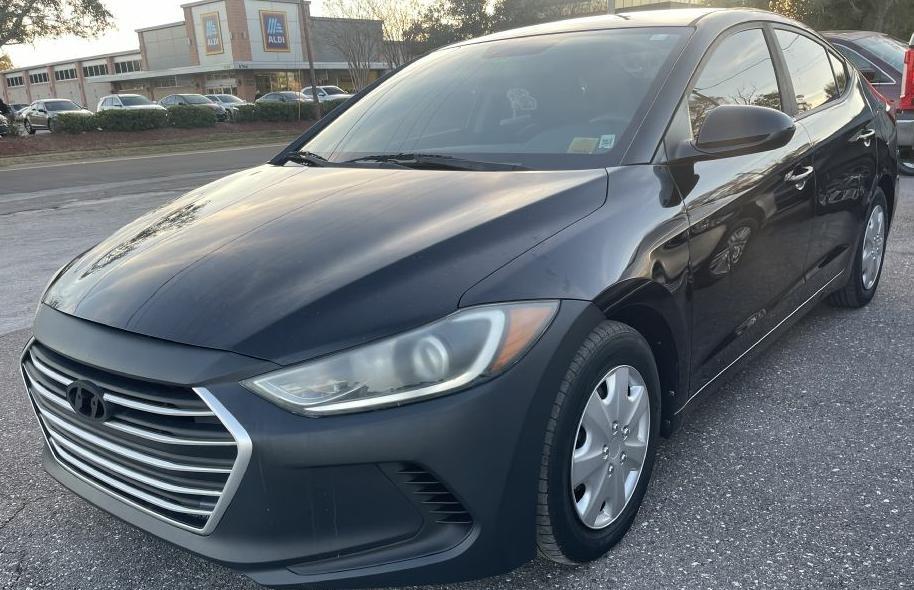 Hyundai Elantra SE 6AT 2017