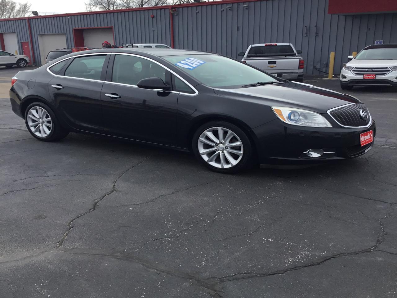 Buick Verano Base 2013