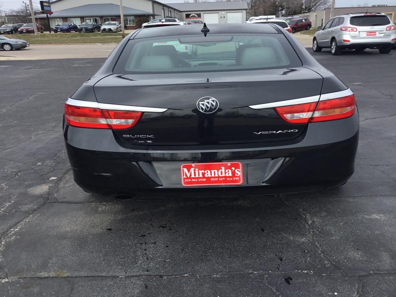 Buick Verano Base 2013