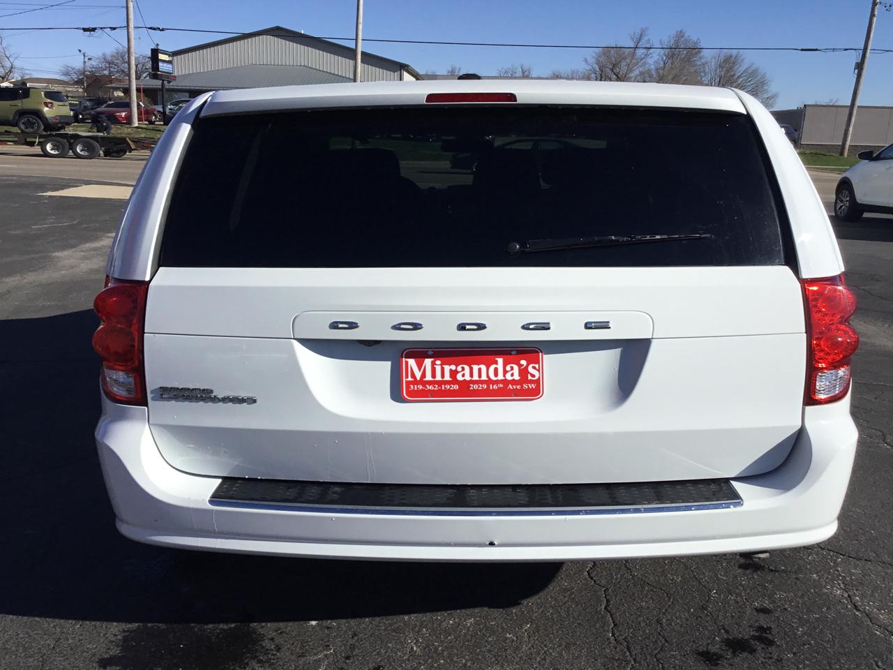 Dodge Grand Caravan SE 2019