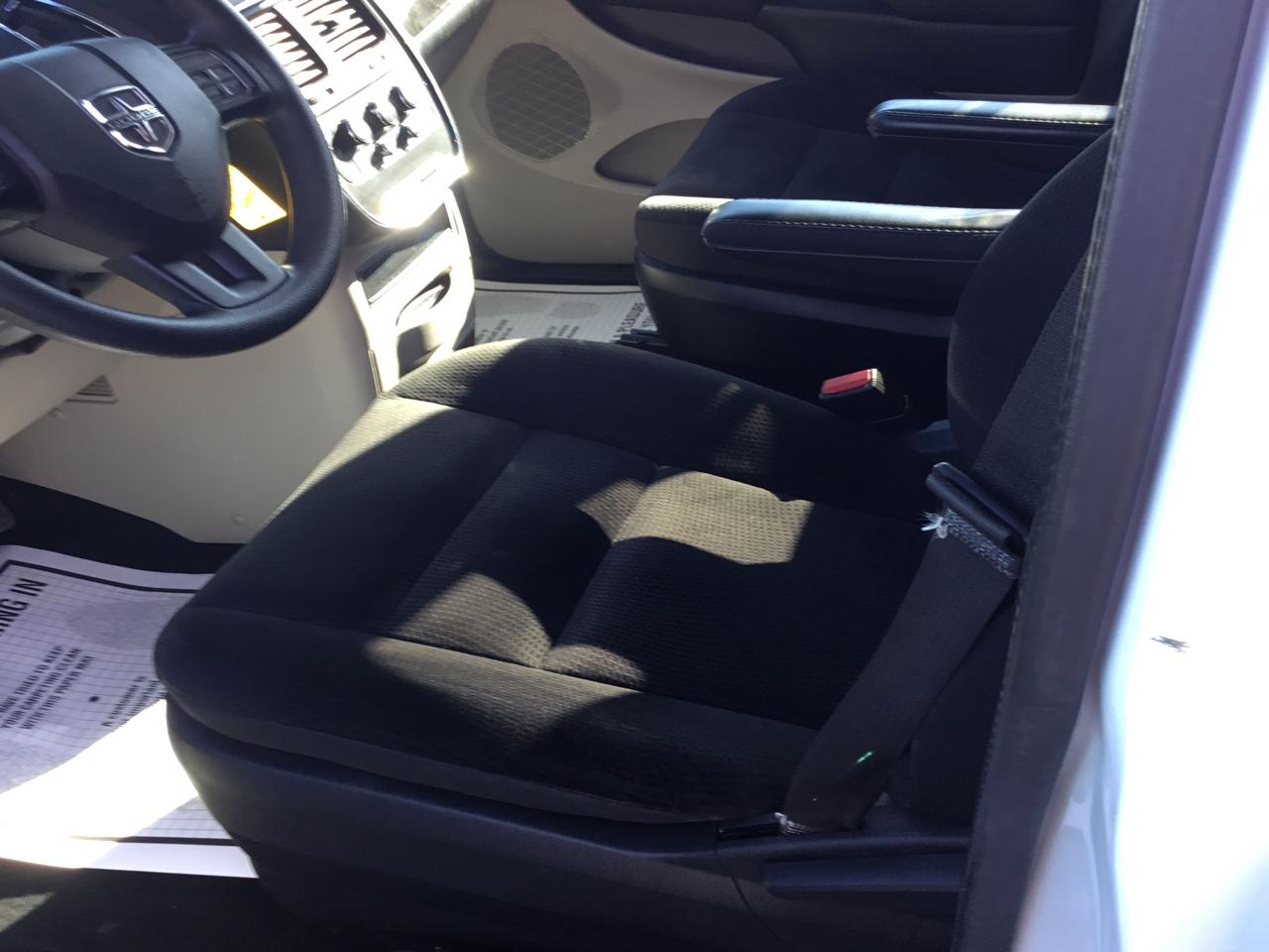 Dodge Grand Caravan SE 2019