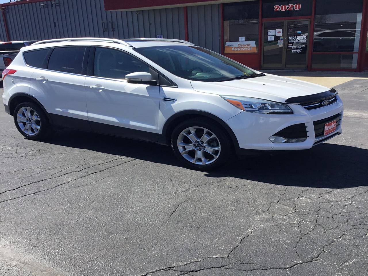 Ford Escape Titanium 4WD 2016