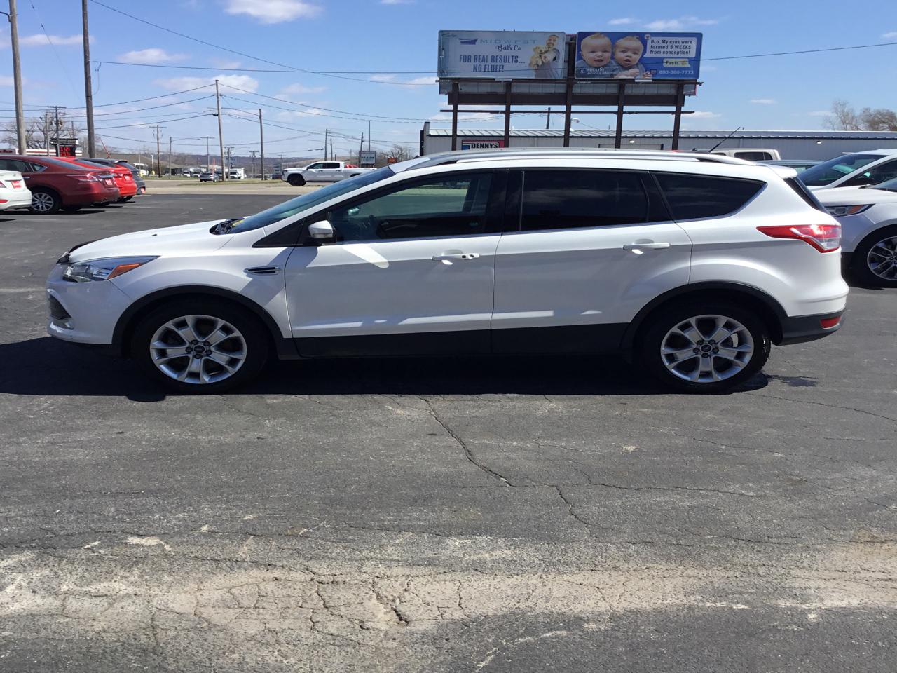 Ford Escape Titanium 4WD 2016