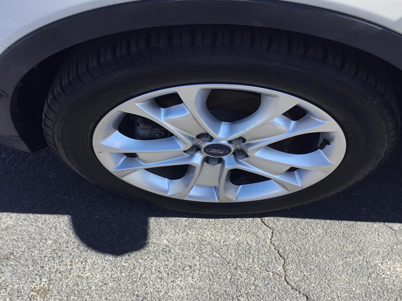 Ford Escape Titanium 4WD 2016