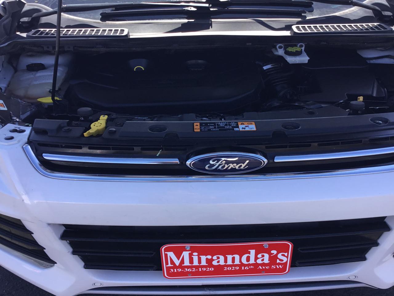 Ford Escape Titanium 4WD 2016