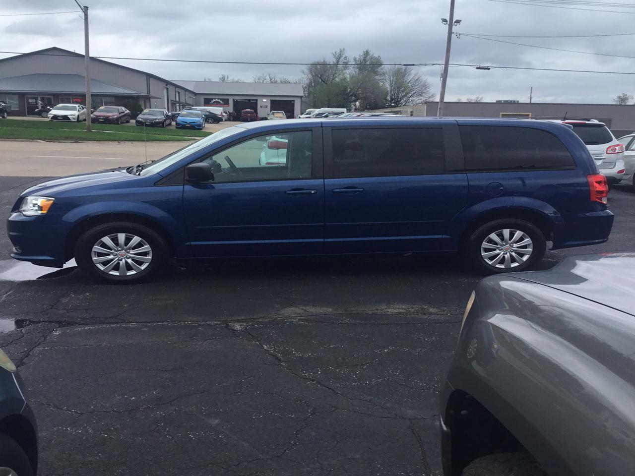 Dodge Grand Caravan Express 2011
