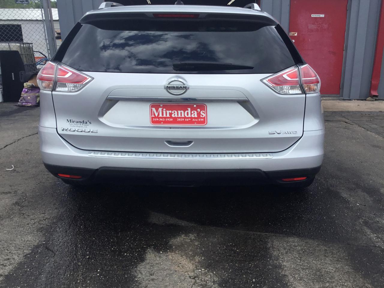 Nissan Rogue SV AWD 2015