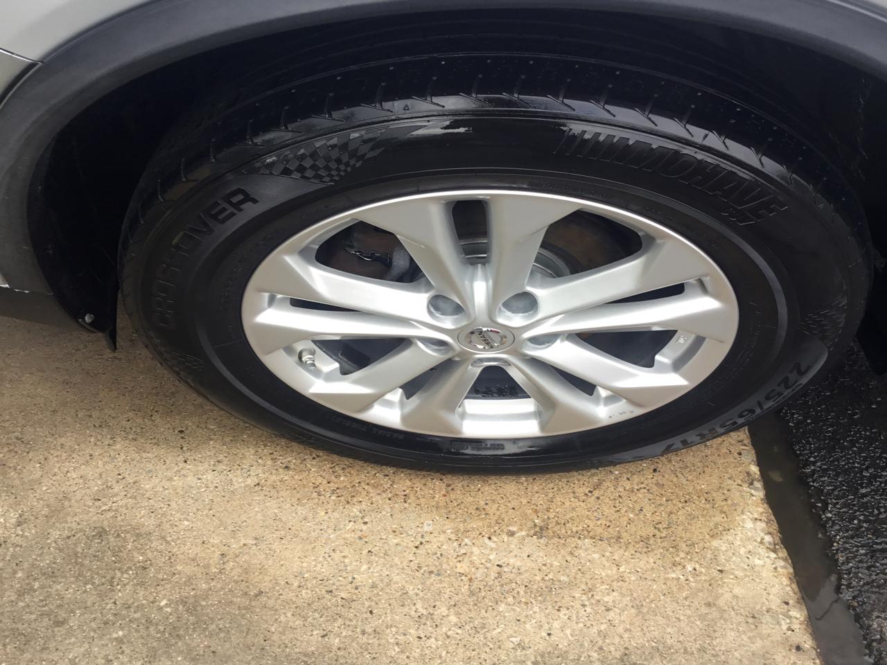 Nissan Rogue SV AWD 2015