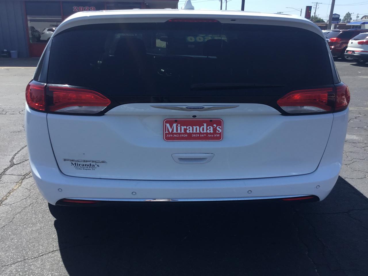 Chrysler Pacifica Touring Plus 2018