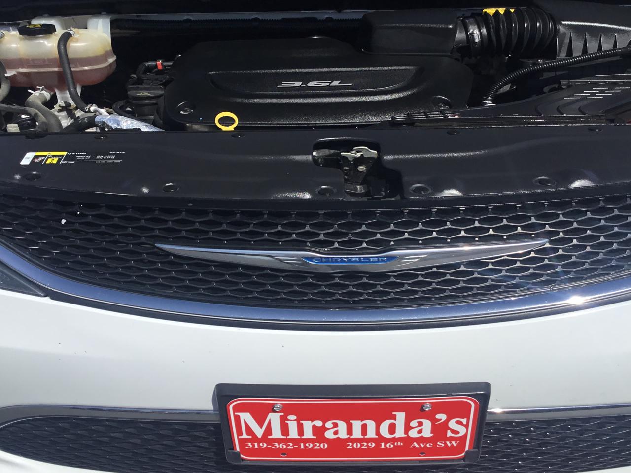 Chrysler Pacifica Touring Plus 2018