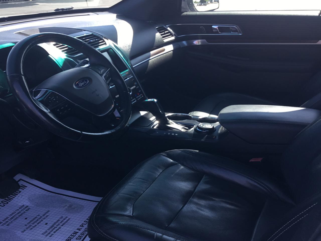 Ford Explorer Limited 4WD 2016
