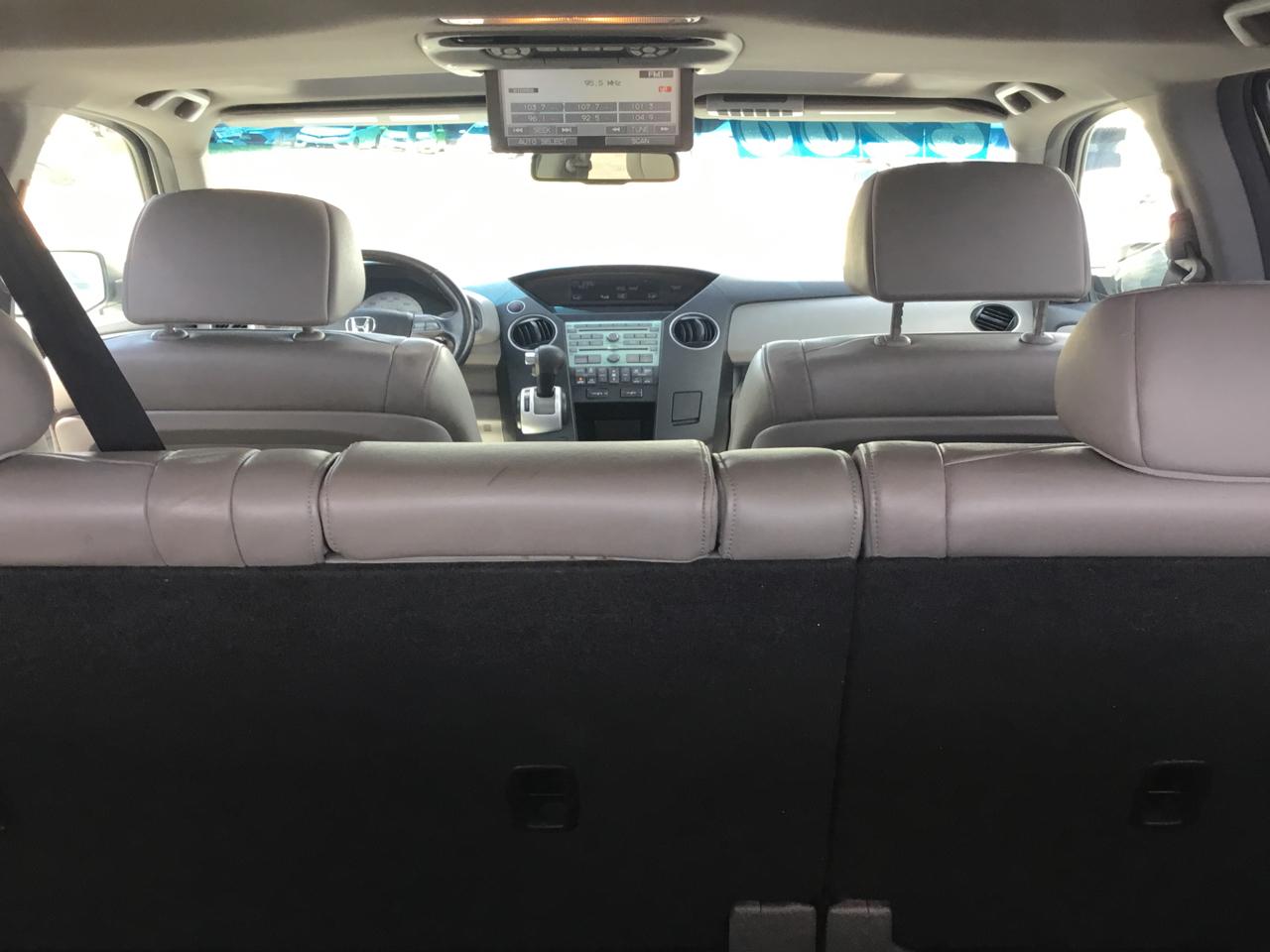 Honda Pilot EX-L 2WD 5-Spd AT with DVD 2010
