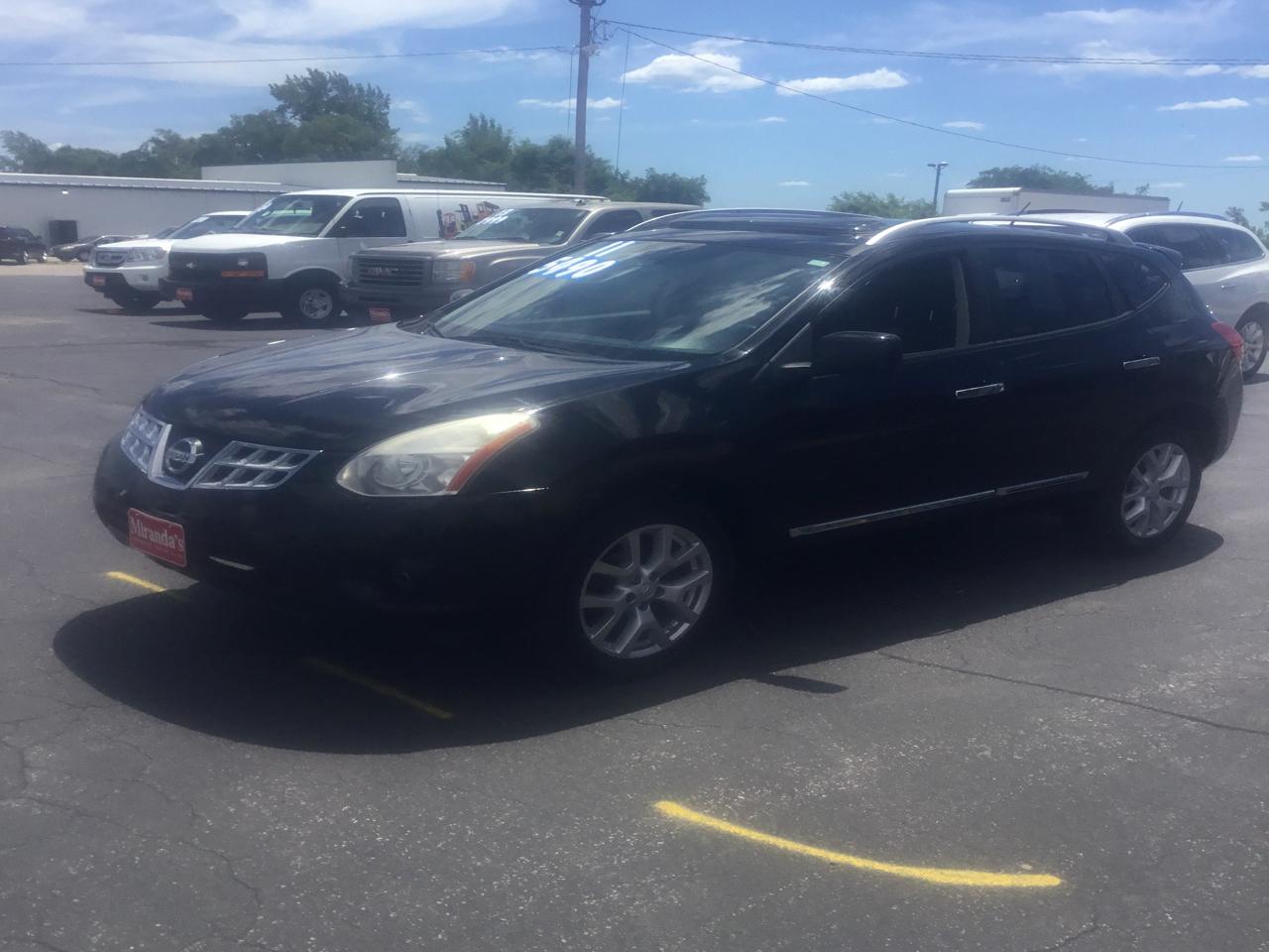 Nissan Rogue S AWD 2011