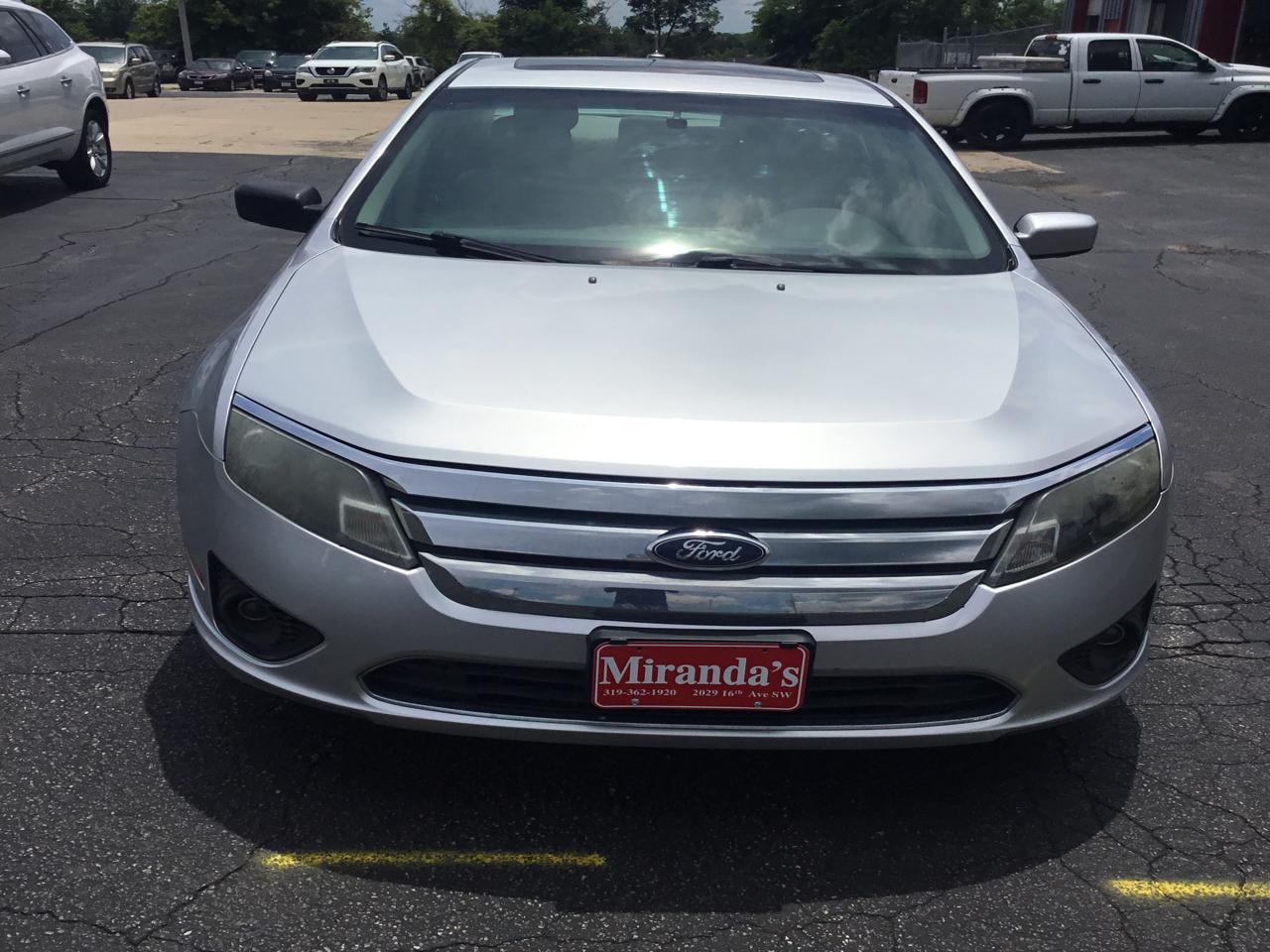Ford Fusion SE 2012