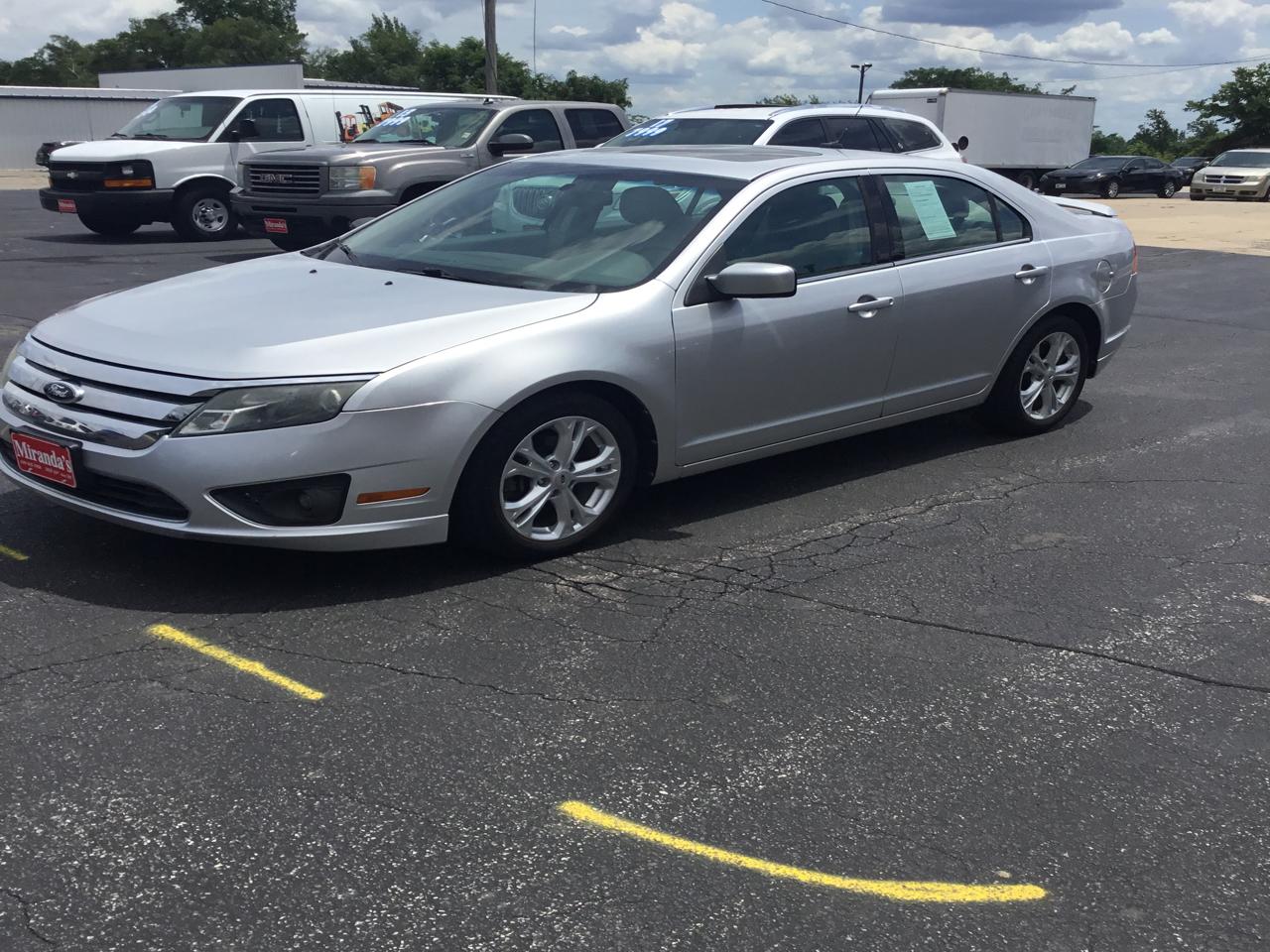 Ford Fusion SE 2012