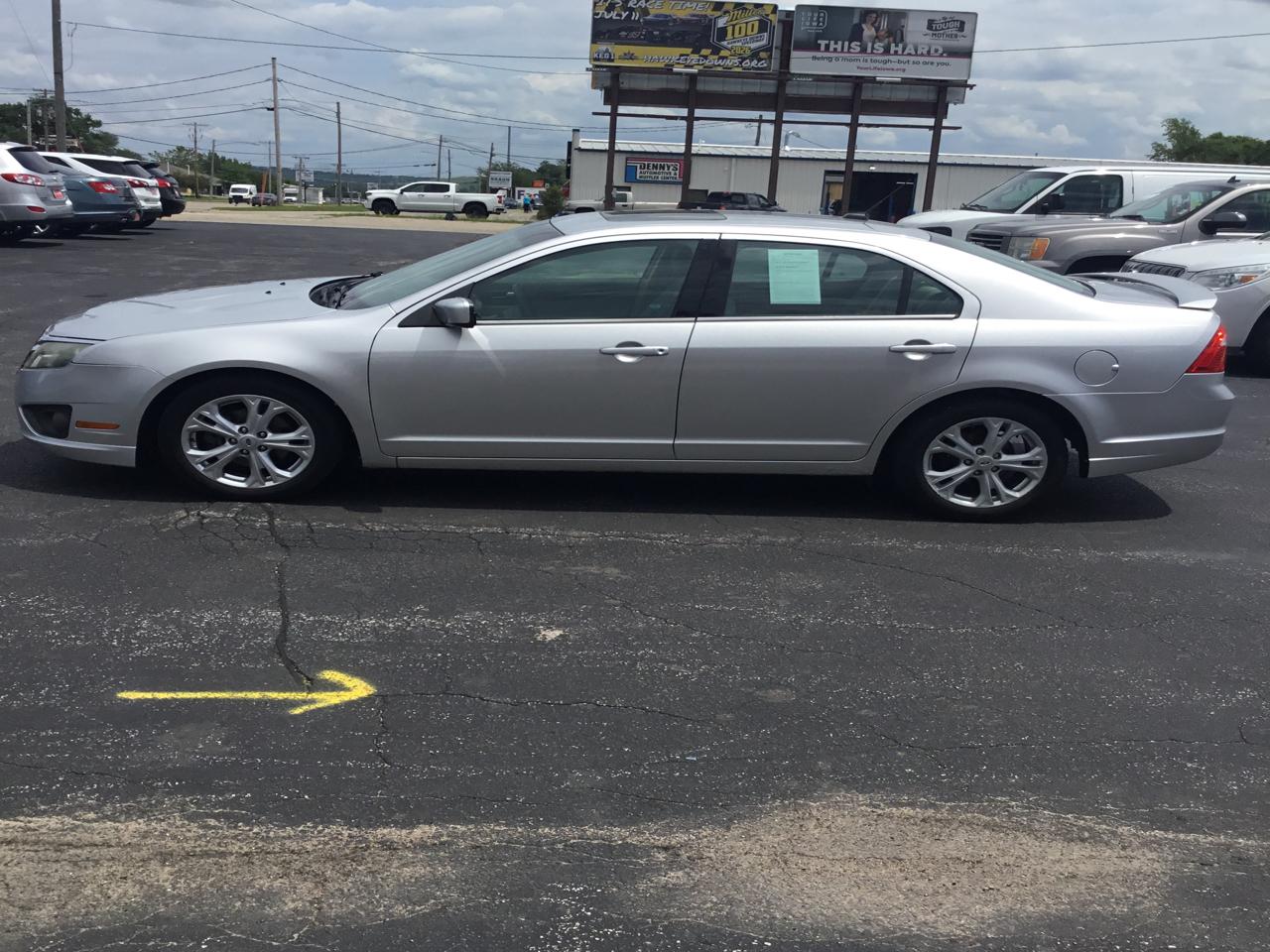 Ford Fusion SE 2012