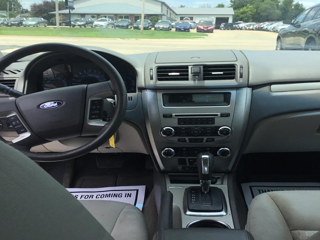 Ford Fusion SE 2012