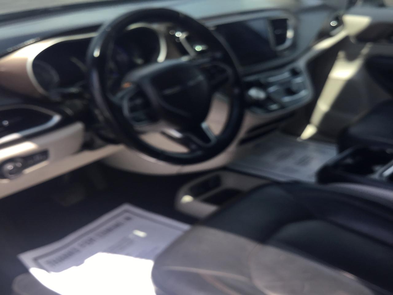 Chrysler Pacifica Touring-L 2017