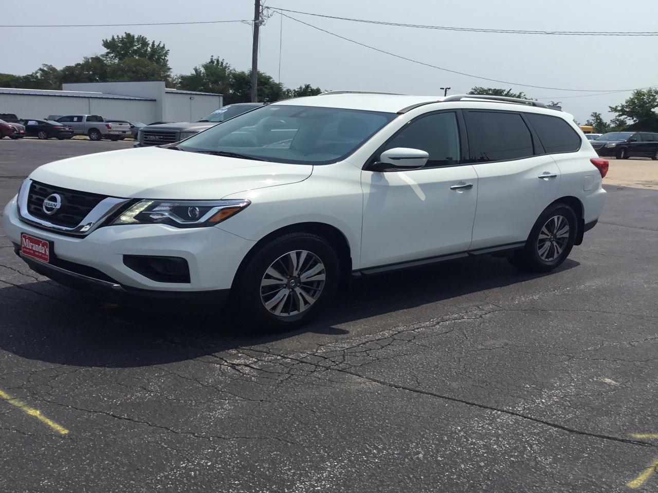 Nissan Pathfinder Platinum 4WD 2017
