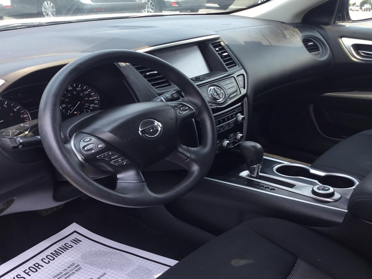 Nissan Pathfinder Platinum 4WD 2017