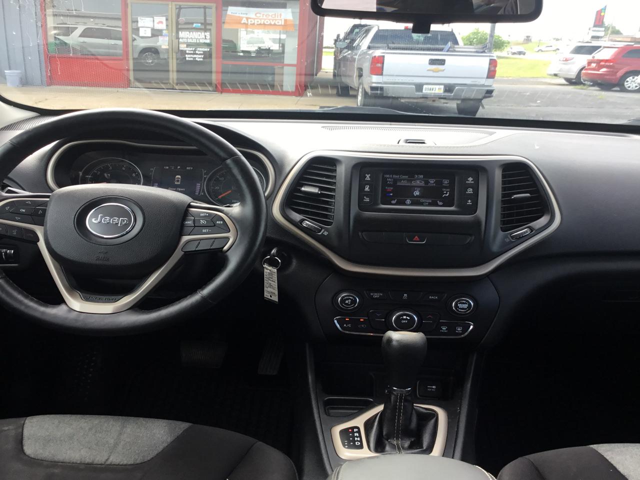 Jeep Cherokee Sport FWD 2015
