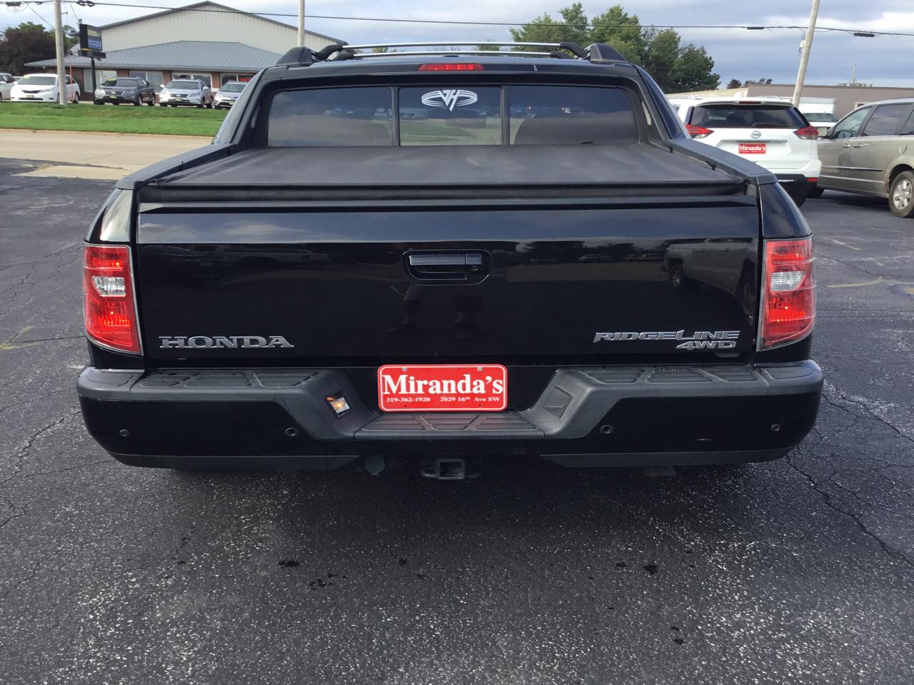 Honda Ridgeline RTL w/ Navigation 2011