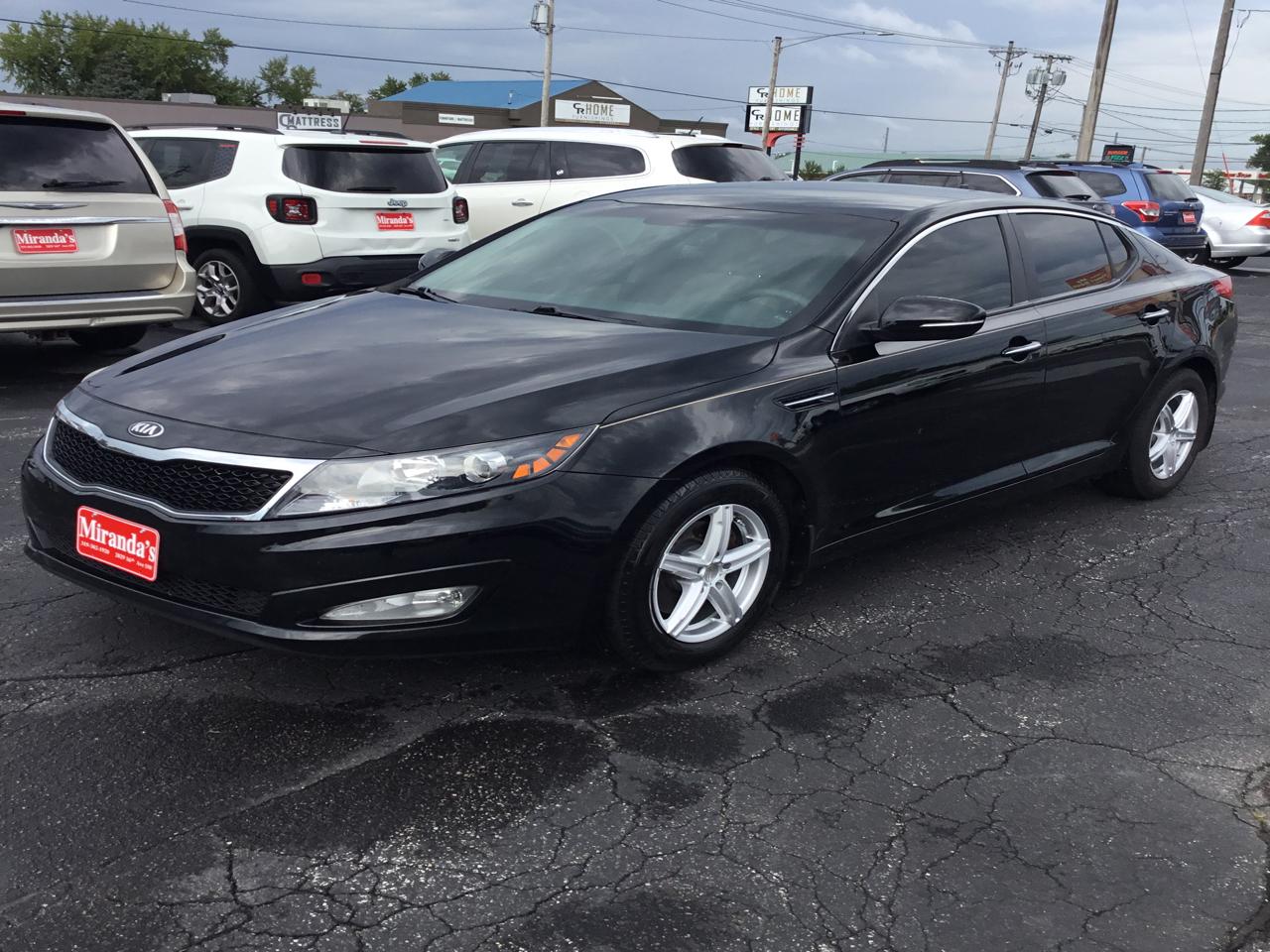 Kia Optima LX MT 2013