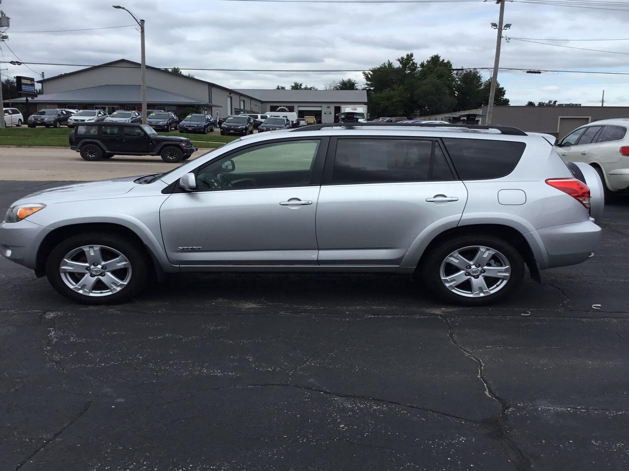Toyota RAV4 Sport I4 4WD 2008