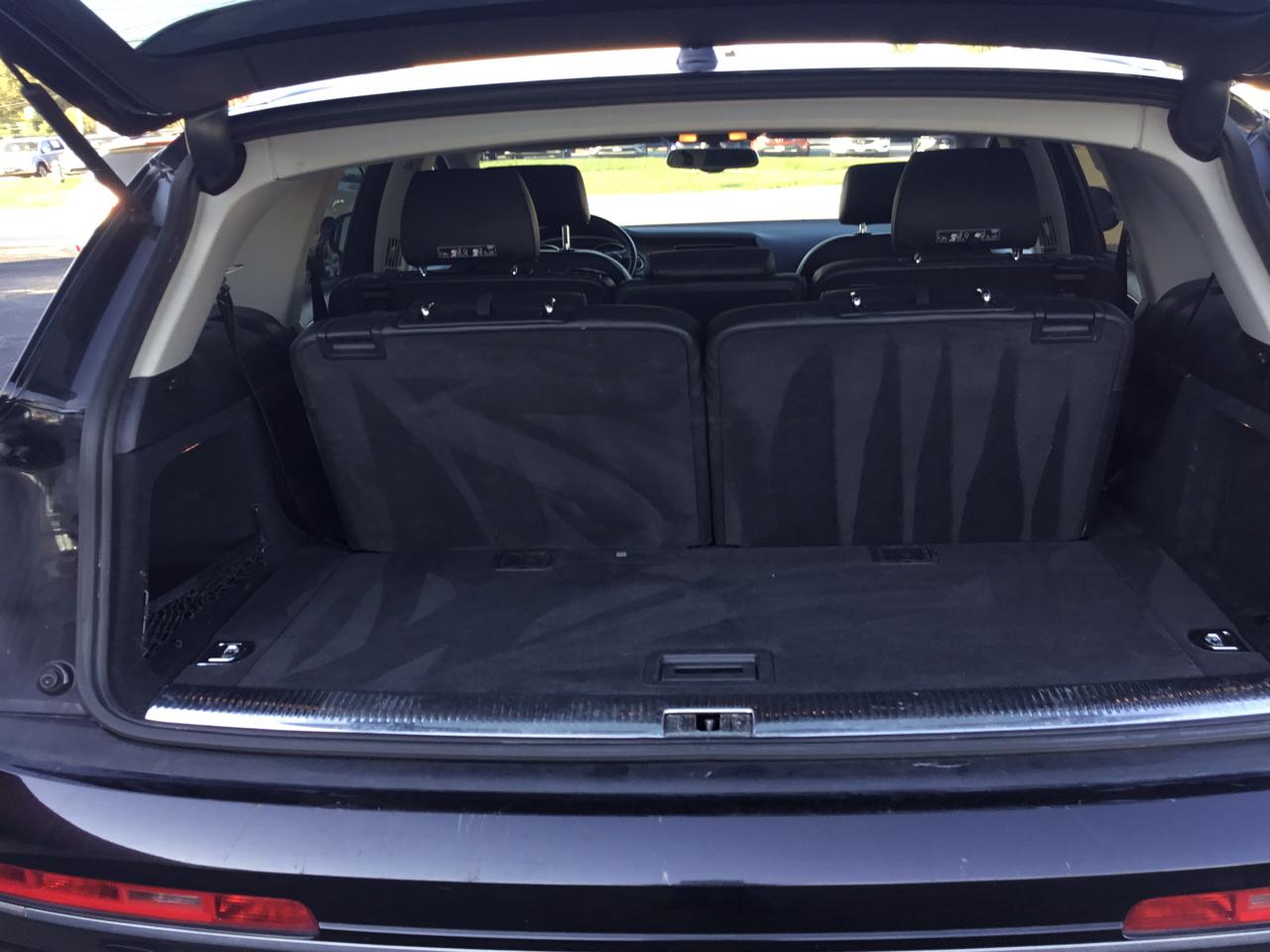 Audi Q7 3.0T Premium Plus quattro 2015