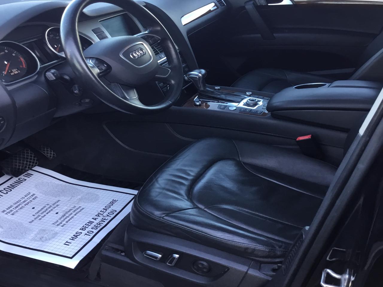 Audi Q7 3.0T Premium Plus quattro 2015