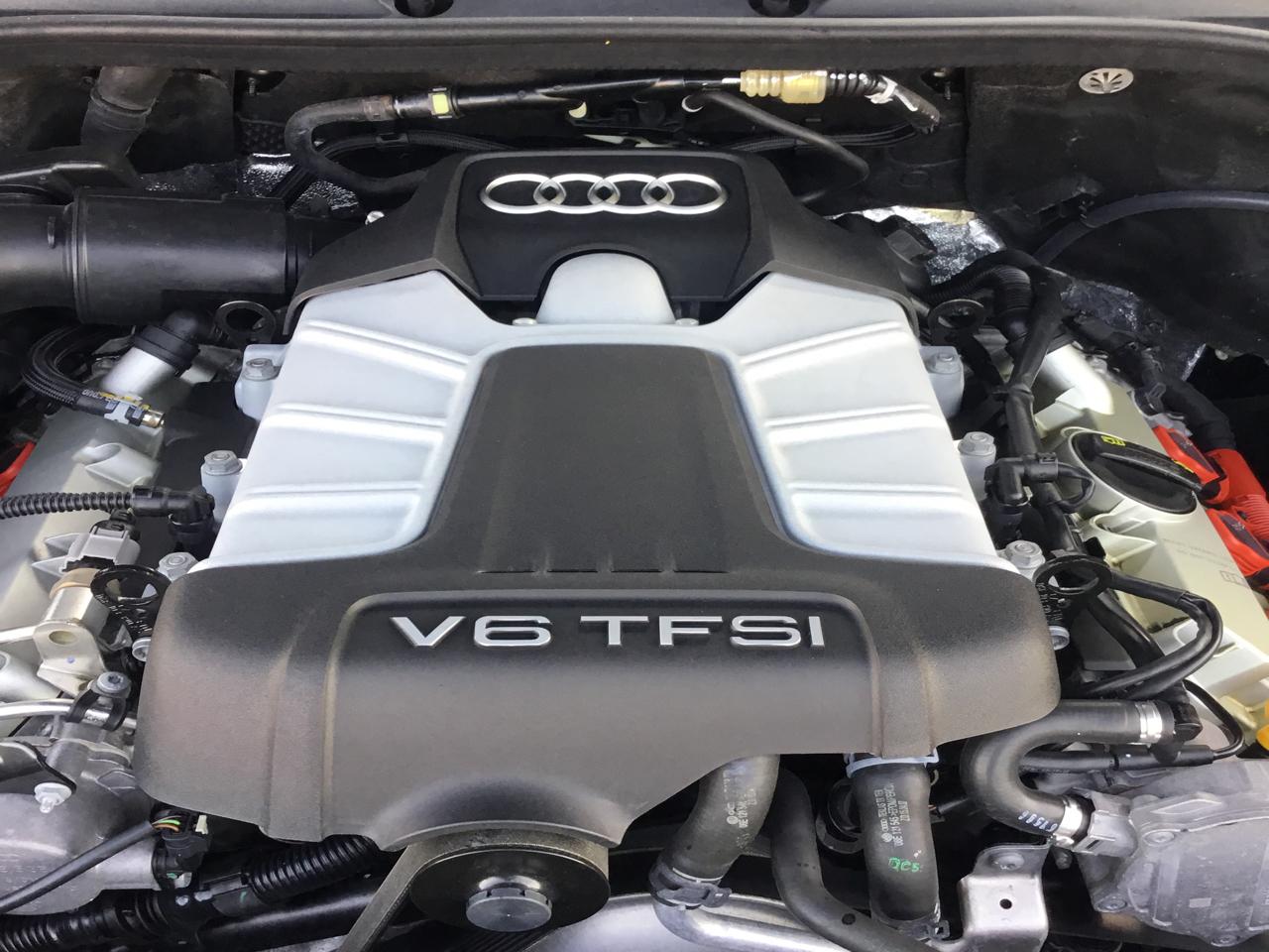 Audi Q7 3.0T Premium Plus quattro 2015
