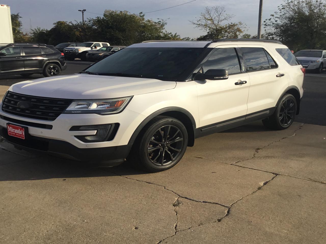 Ford Explorer XLT 4WD 2017