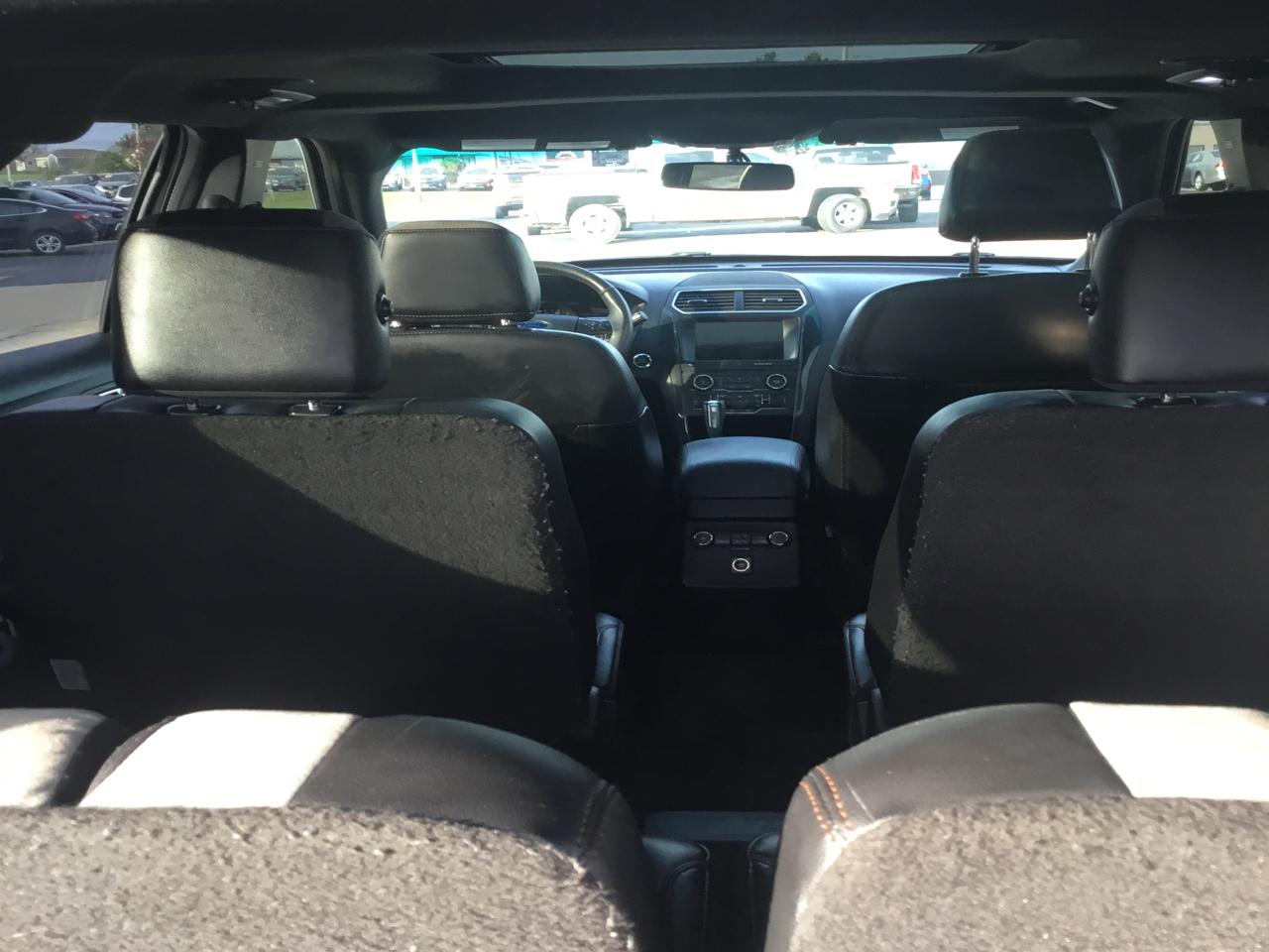 Ford Explorer XLT 4WD 2017