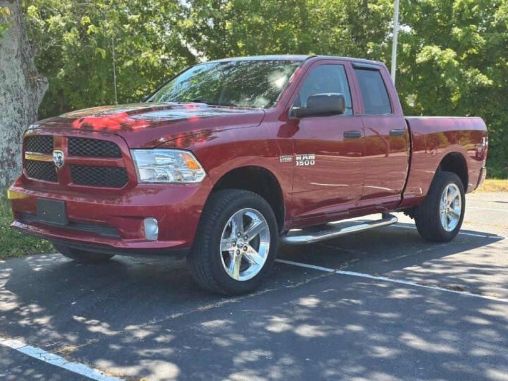 RAM 1500 4WD Quad Cab 140.5" Express 2014