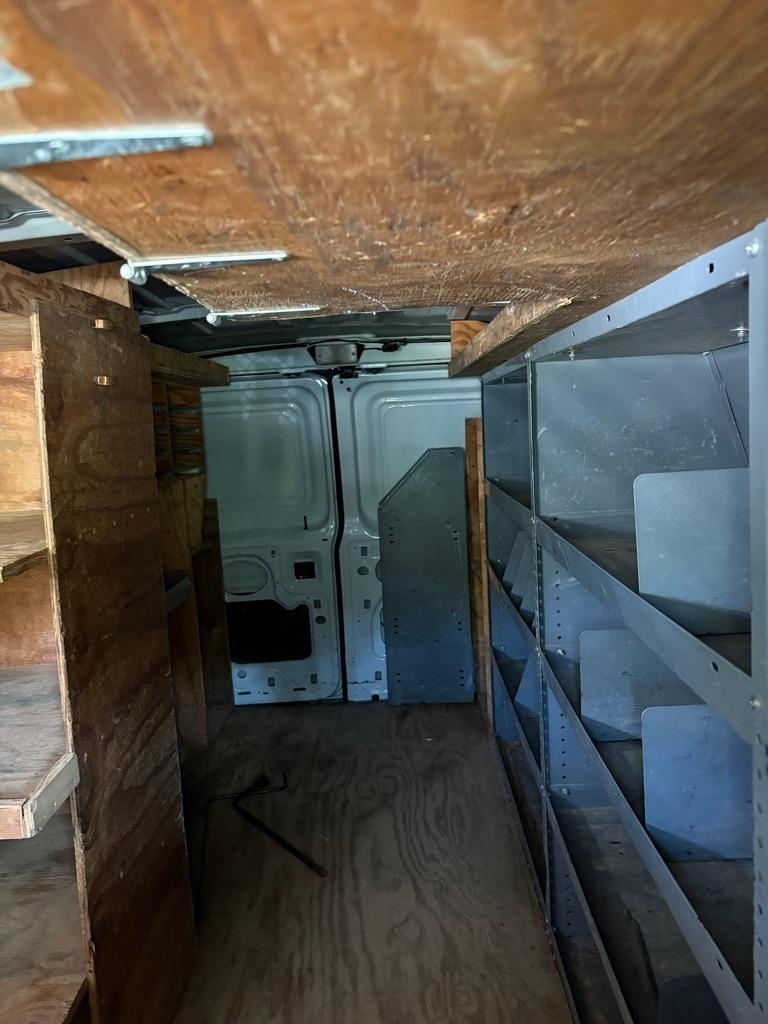 Ford Econoline Cargo Van E-150 2002