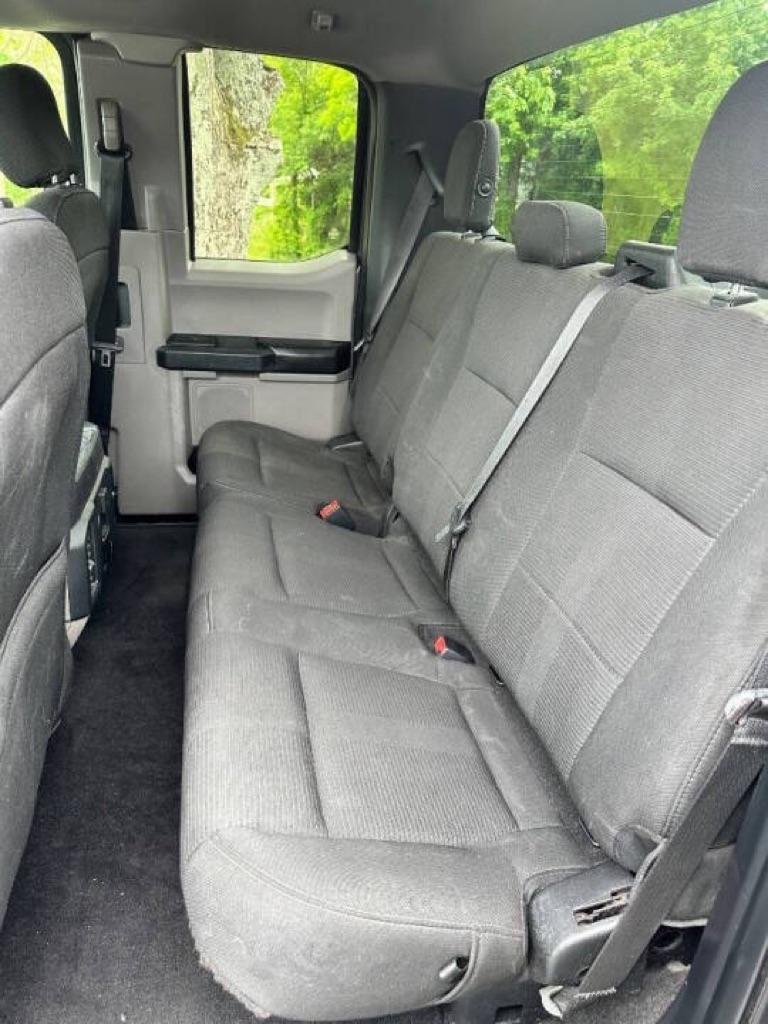 Ford F-150 XL 4WD SuperCab 6.5' Box 2019