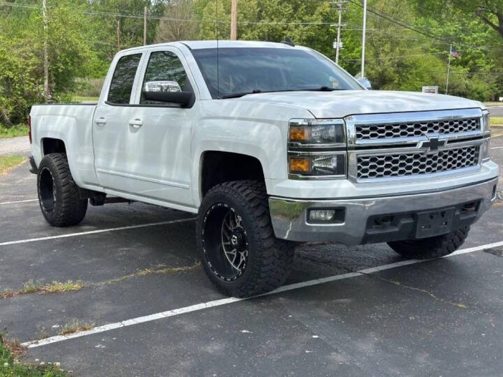 Chevrolet Silverado 1500 4WD Double Cab 143.5" LT w/1LT 2015