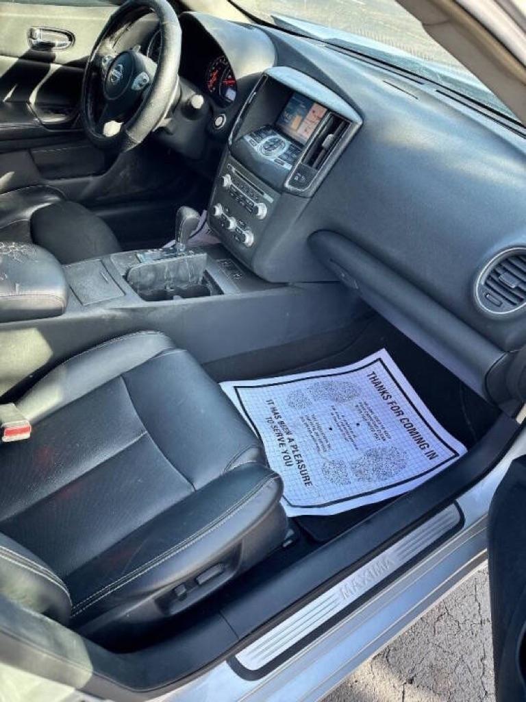 Nissan Maxima 4dr Sdn V6 CVT 3.5 SV w/Sport Pkg 2012